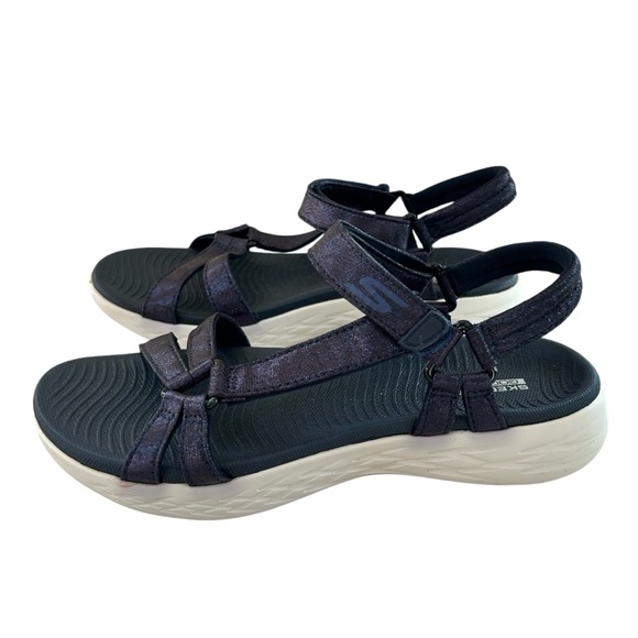 SKECHERS Go Walk Flex Slip In Fisherman Navy Blue Iridescent Sandals 7 - Picture 1 of 11